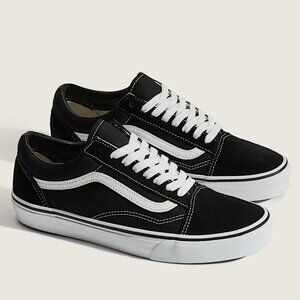 Vans Old Skool Black and White Sneakers